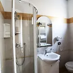 B&B Centrale Affittacamere 4* 레조디칼라브리아