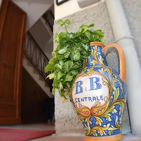 B&B Centrale Affittacamere Nocleg ze śniadaniem Reggio di Calabria
