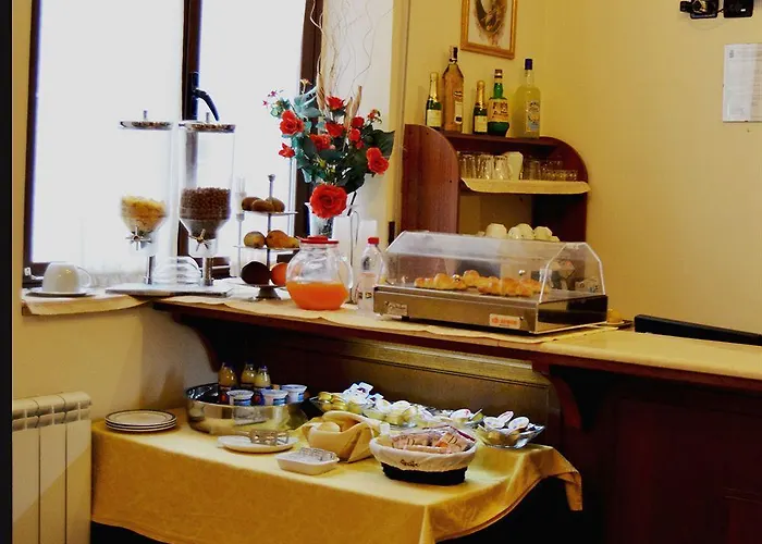 B&B Centrale Affittacamere Bed & Breakfast 4*